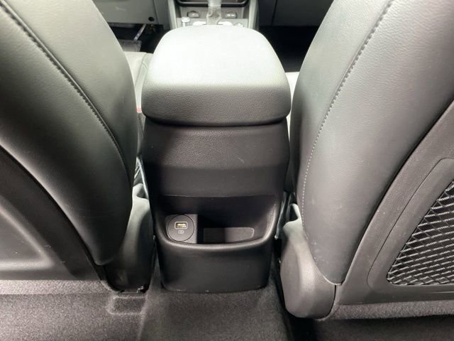 Used 2023 Hyundai Kona Limited w/ Cargo Package AWD/4WD image 27
