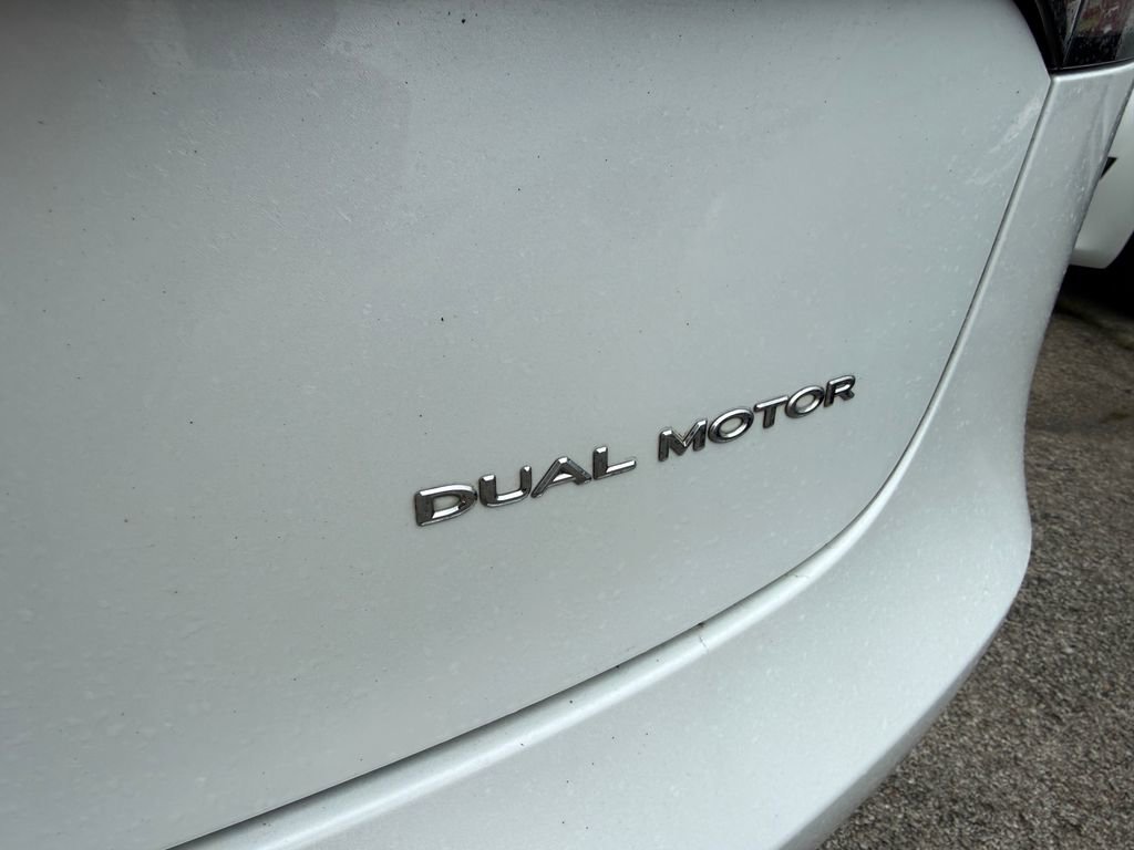 Used 2019 Tesla Model 3 Long Range image 22