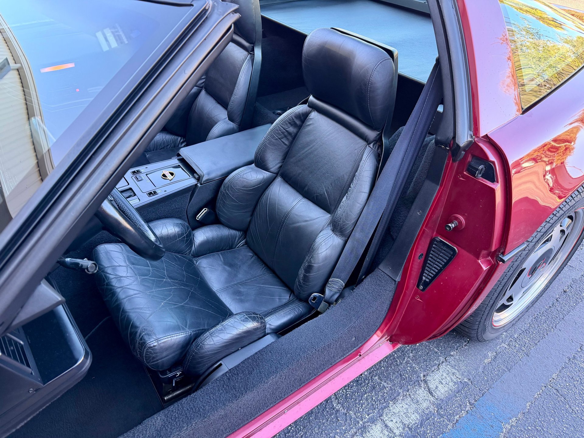 Used 1989 Chevrolet Corvette Coupe RWD image 39