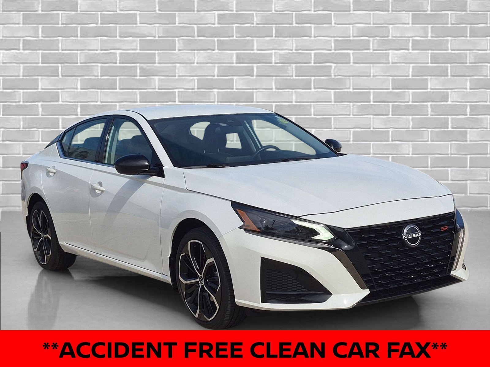 Certified 2023 Nissan Altima 2.5 SR AWD/4WD image 5