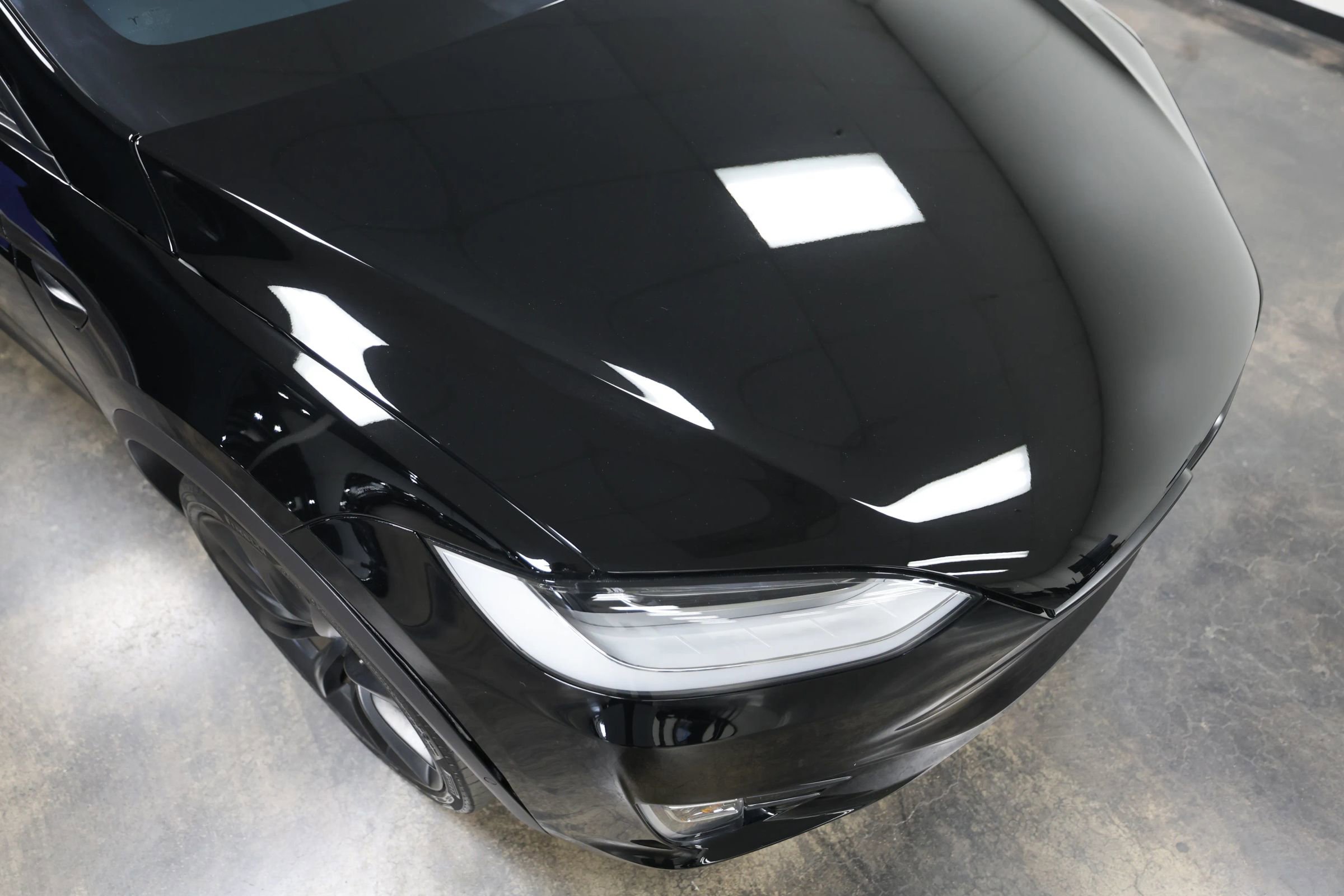 Used 2020 Tesla Model X Long Range image 10