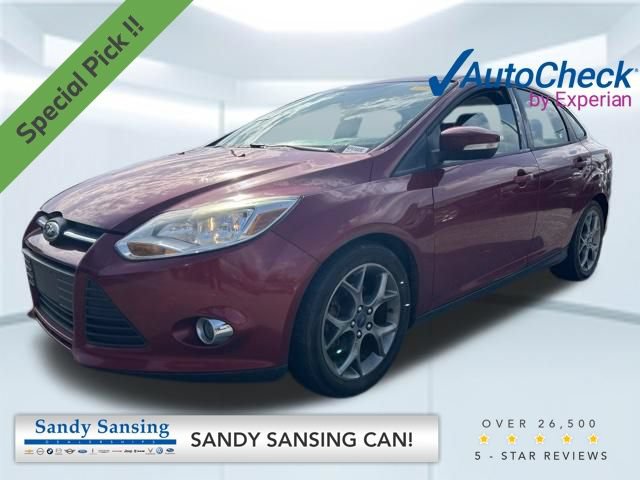 Used 2013 Ford Focus SE FWD image 1
