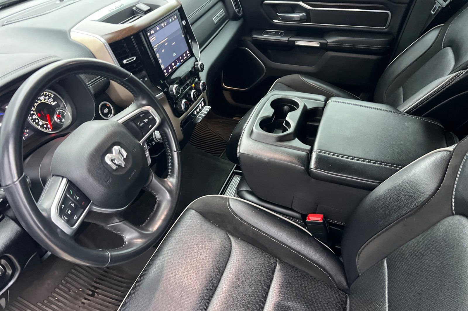 Used 2022 RAM 1500 Laramie image 7