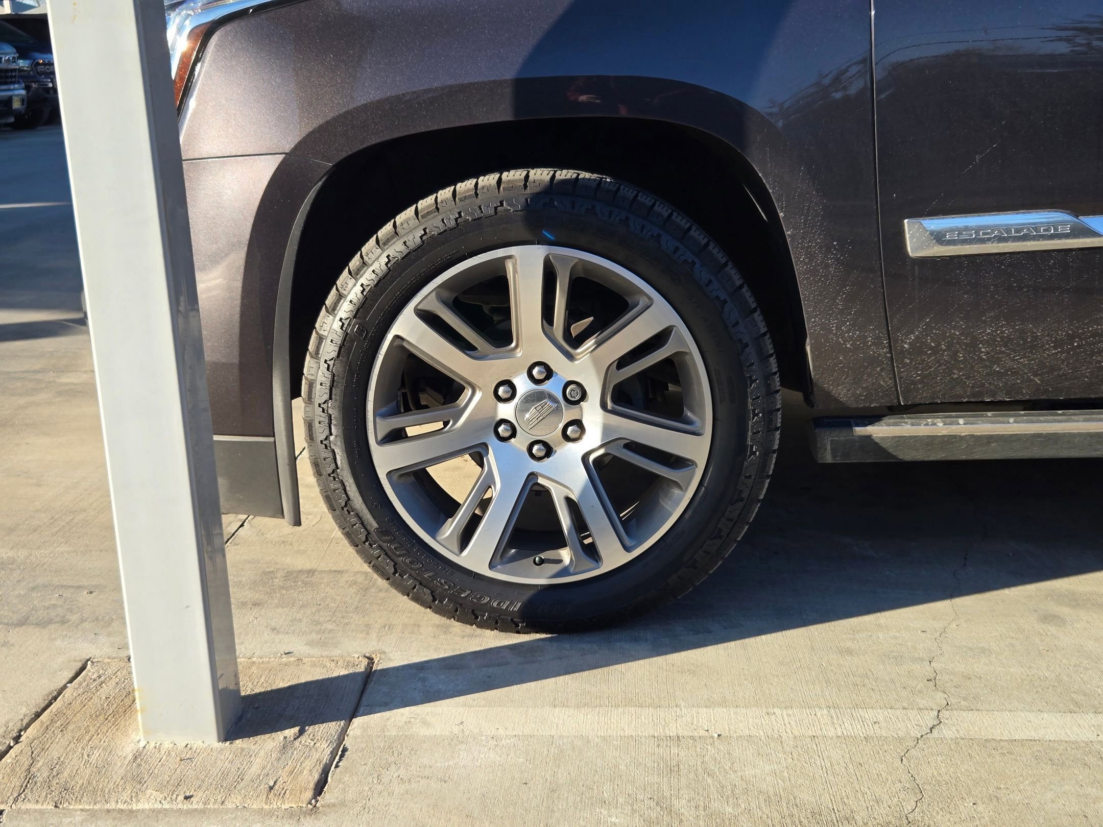 Used 2015 Cadillac Escalade ESV Premium image 6