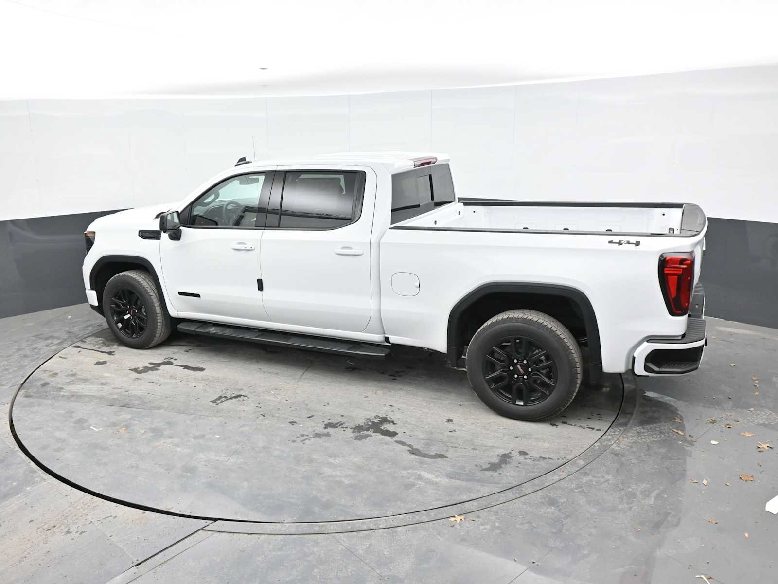New 2026 GMC Sierra 1500 Elevation w/ Preferred Package AWD/4WD image 27