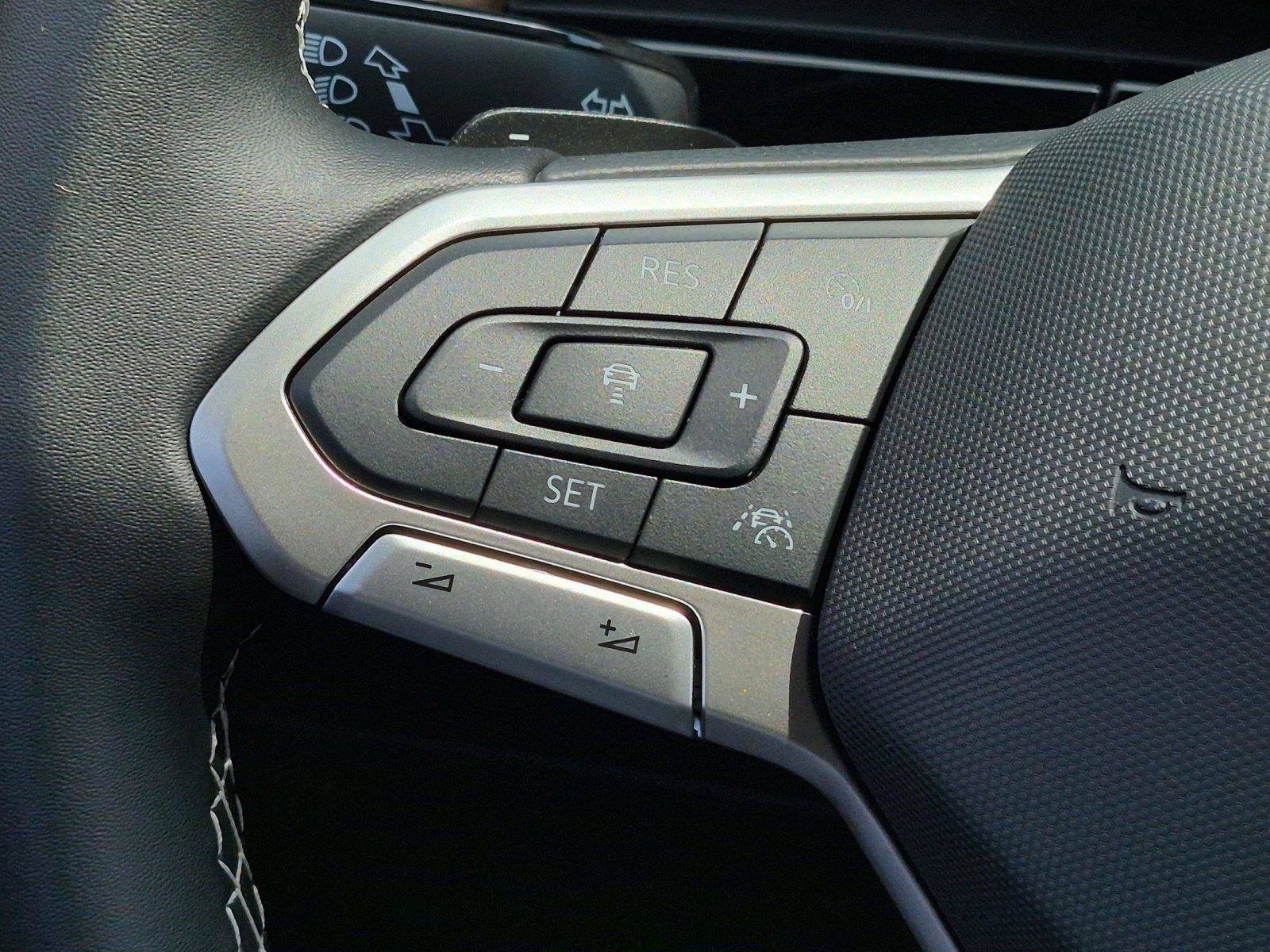 New 2026 Volkswagen Atlas SE AWD/4WD image 30