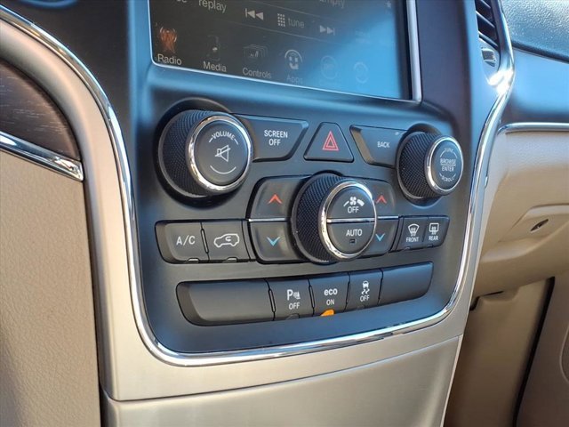 Used 2014 Jeep Grand Cherokee Limited w/ Trailer Tow Group IV image 14