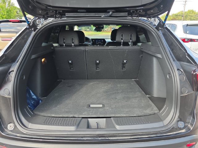 Used 2026 Chevrolet Trax RS w/ Sunroof Package FWD image 12