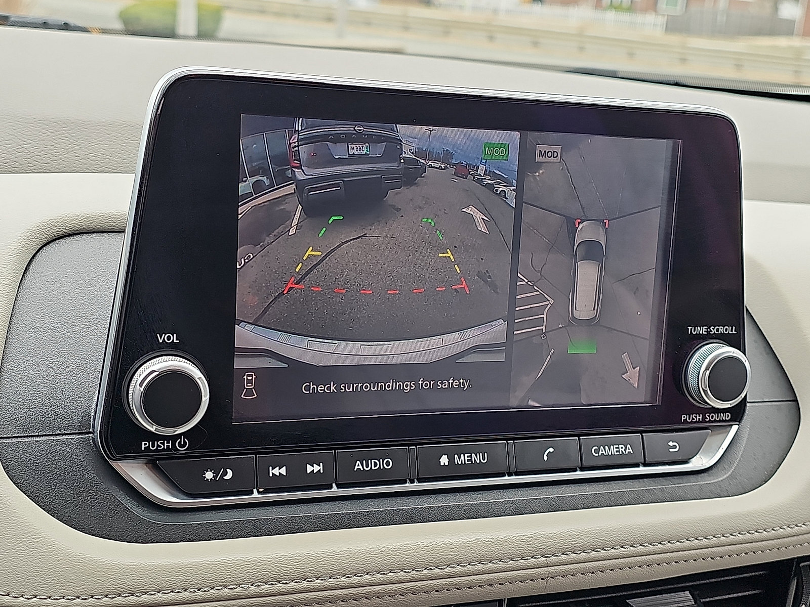 Used 2021 Nissan Rogue SV image 18