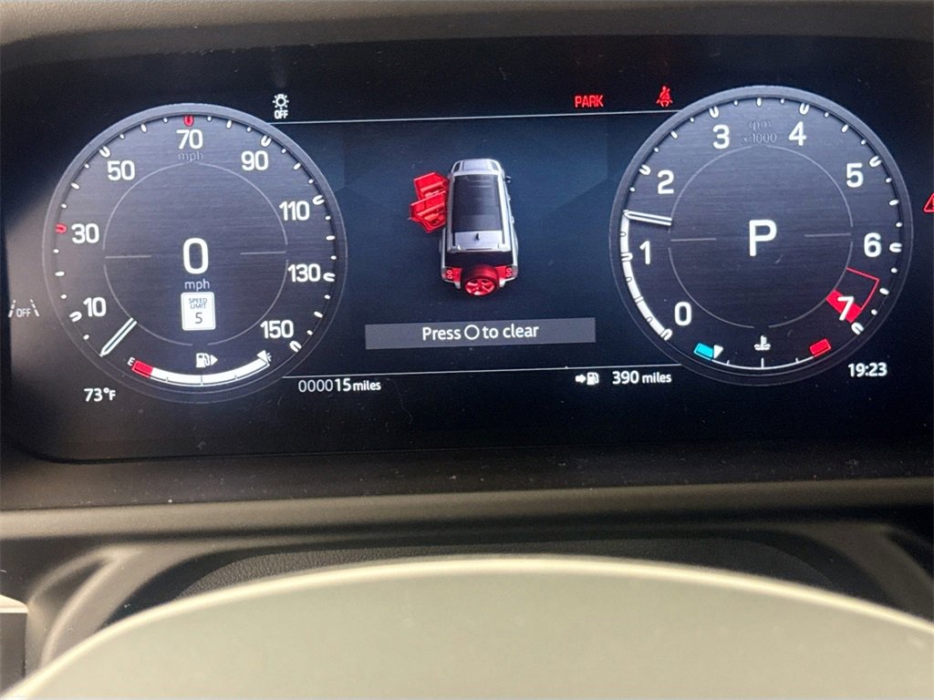 New 2026 Land Rover Defender 130 X-Dynamic SE image 12