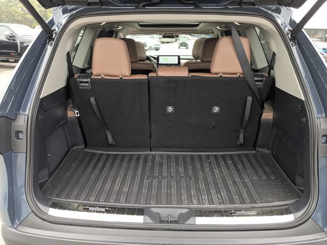 Used 2026 Toyota Grand Highlander AWD image 28