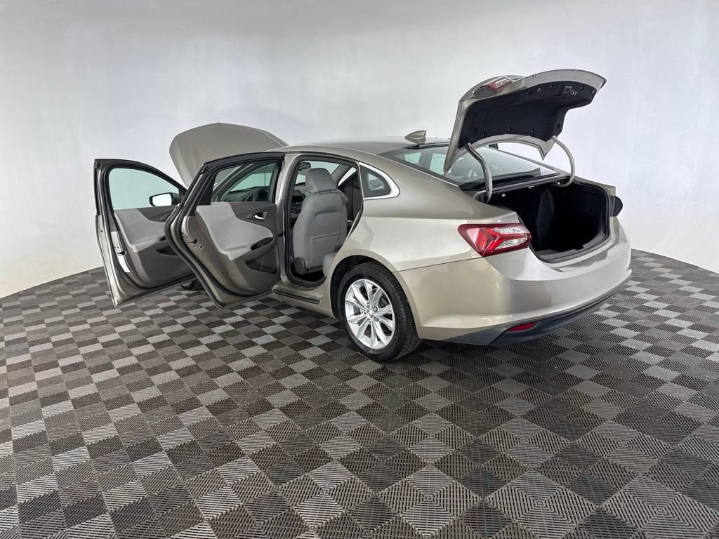 Used 2022 Chevrolet Malibu LT FWD image 18