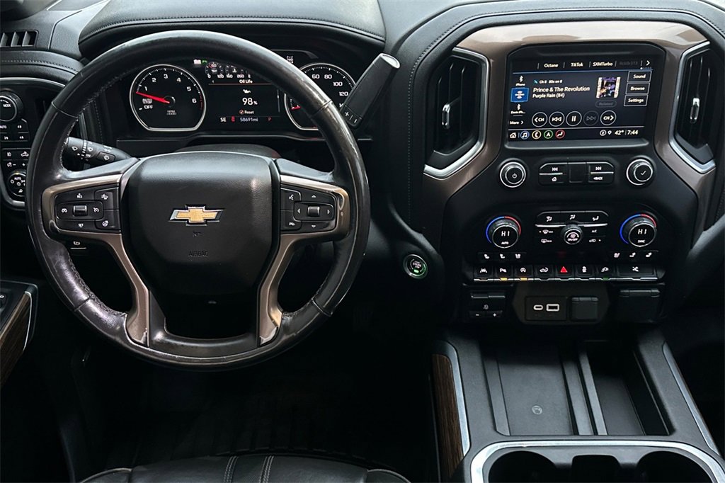 Used 2021 Chevrolet Silverado 1500 High Country w/ Technology Package image 15