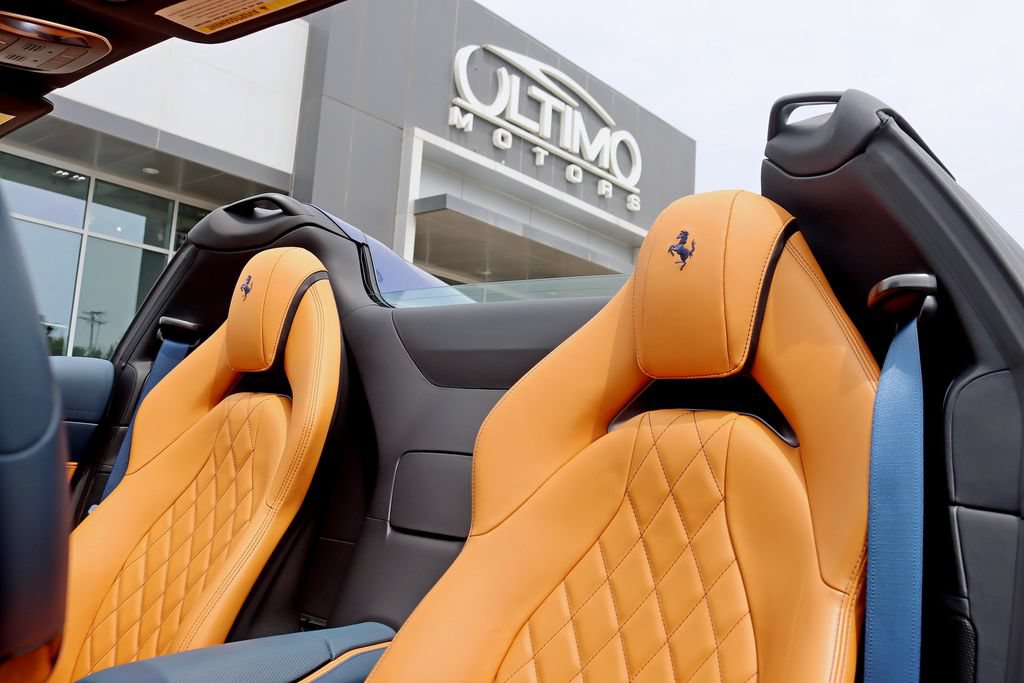 Used 2021 Ferrari 812 GTS RWD image 58