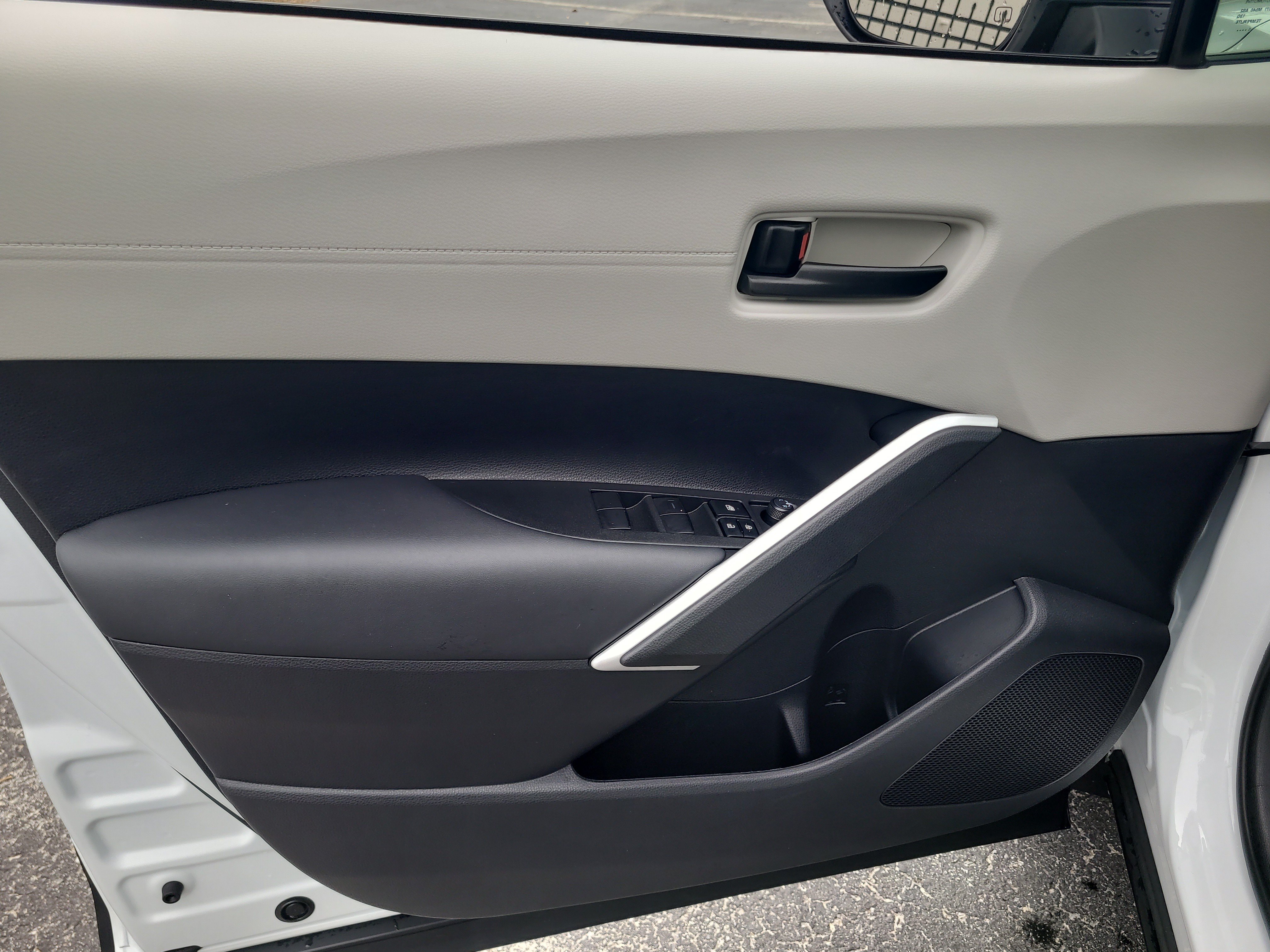 Used 2026 Toyota Corolla Cross L FWD image 15