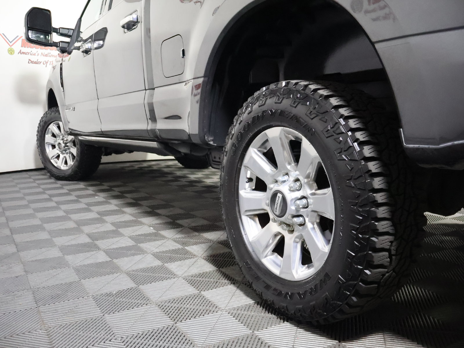 Used 2017 Ford F250 4x4 Crew Cab Super Duty image 15
