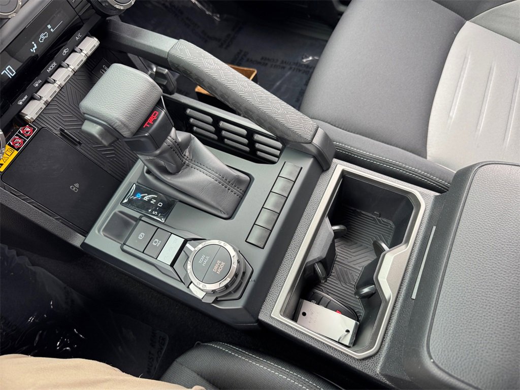 Used 2024 Toyota Tacoma TRD Sport image 22
