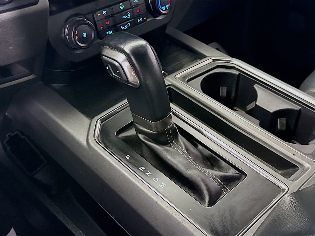 Used 2019 Ford F150 Raptor w/ Equipment Group 801A Mid image 17