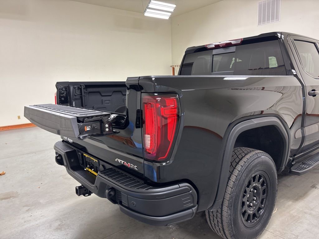 Used 2024 GMC Sierra 1500 AT4X w/ AT4X AEV Edition image 28