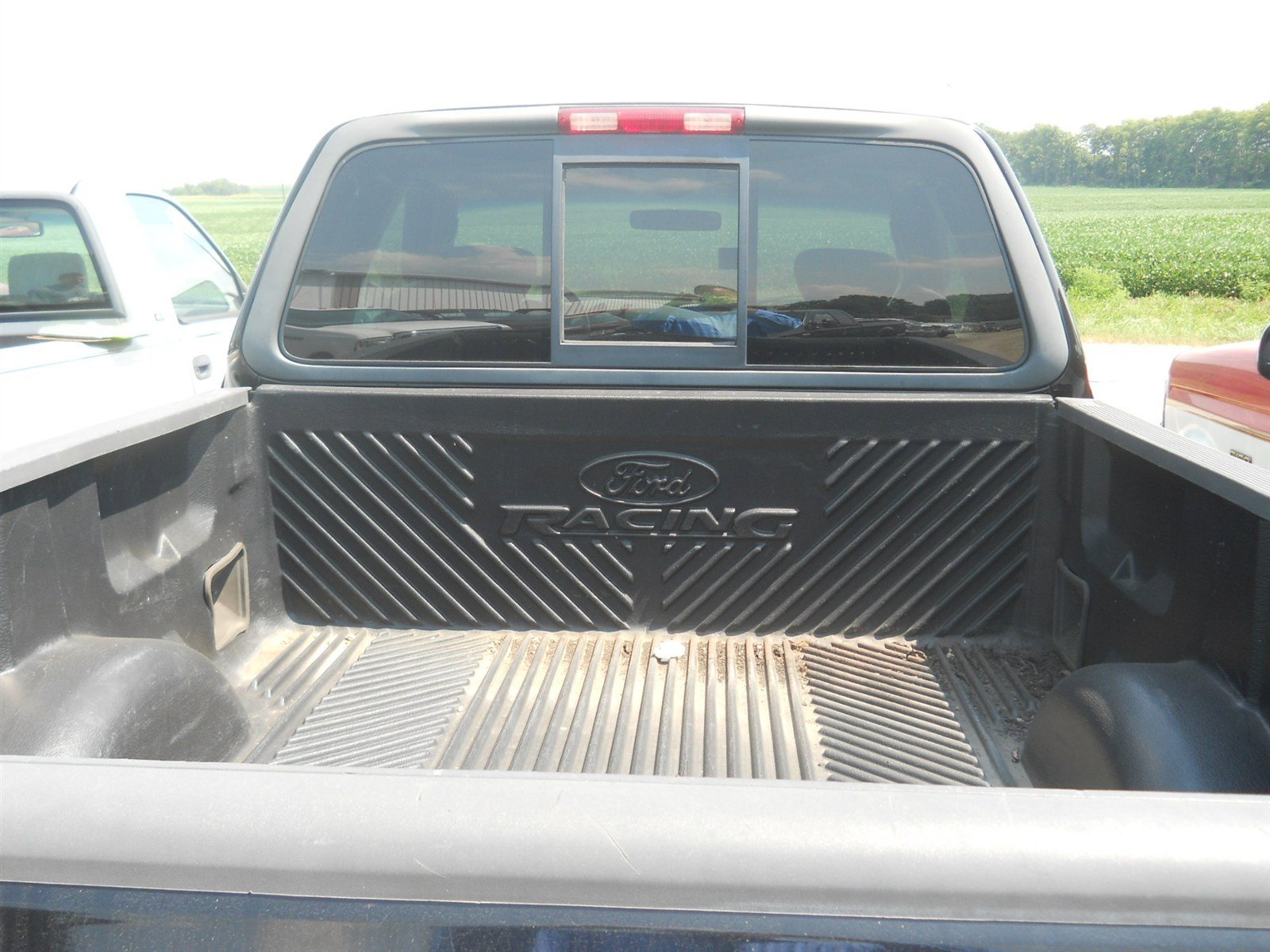 Used 2001 Ford F150 XLT image 4