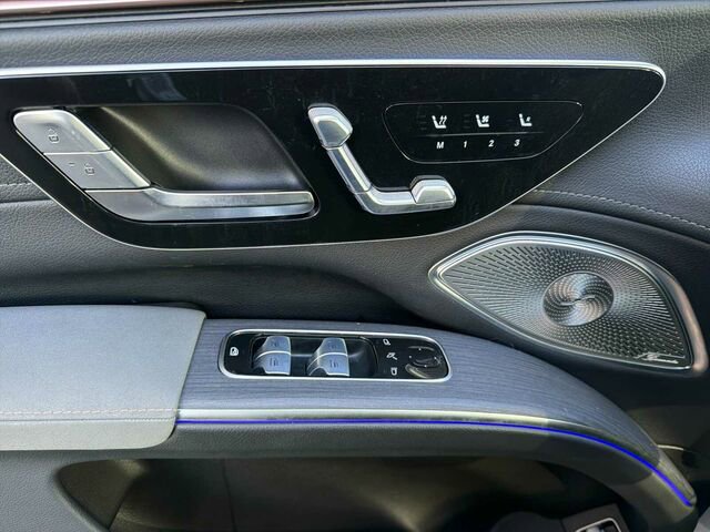 Certified 2023 Mercedes-Benz EQS 580 4MATIC SUV image 13