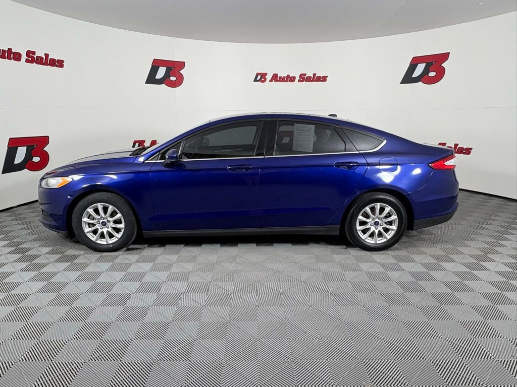 Used 2016 Ford Fusion S FWD image 3