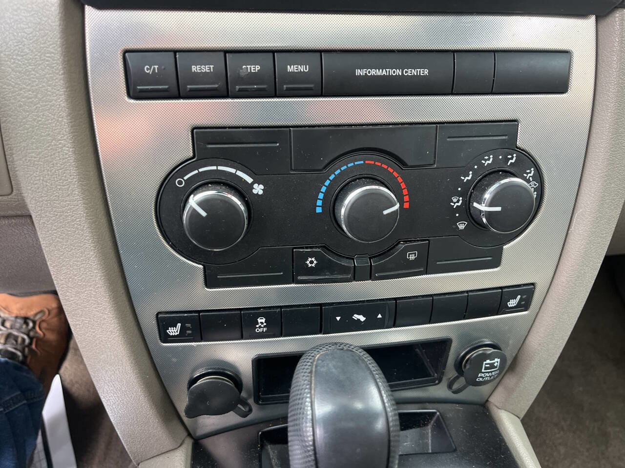 Used 2007 Jeep Grand Cherokee Laredo AWD/4WD image 18