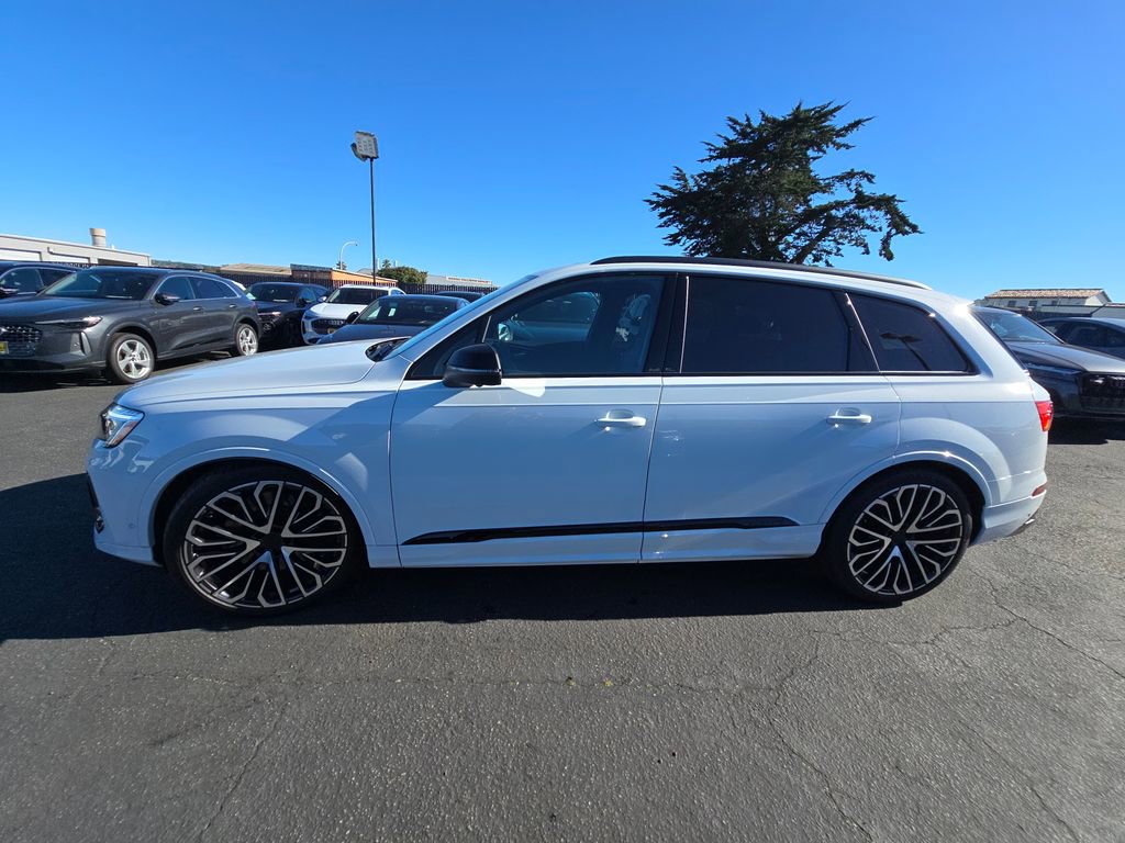 New 2026 Audi SQ7 Premium Plus AWD/4WD image 31