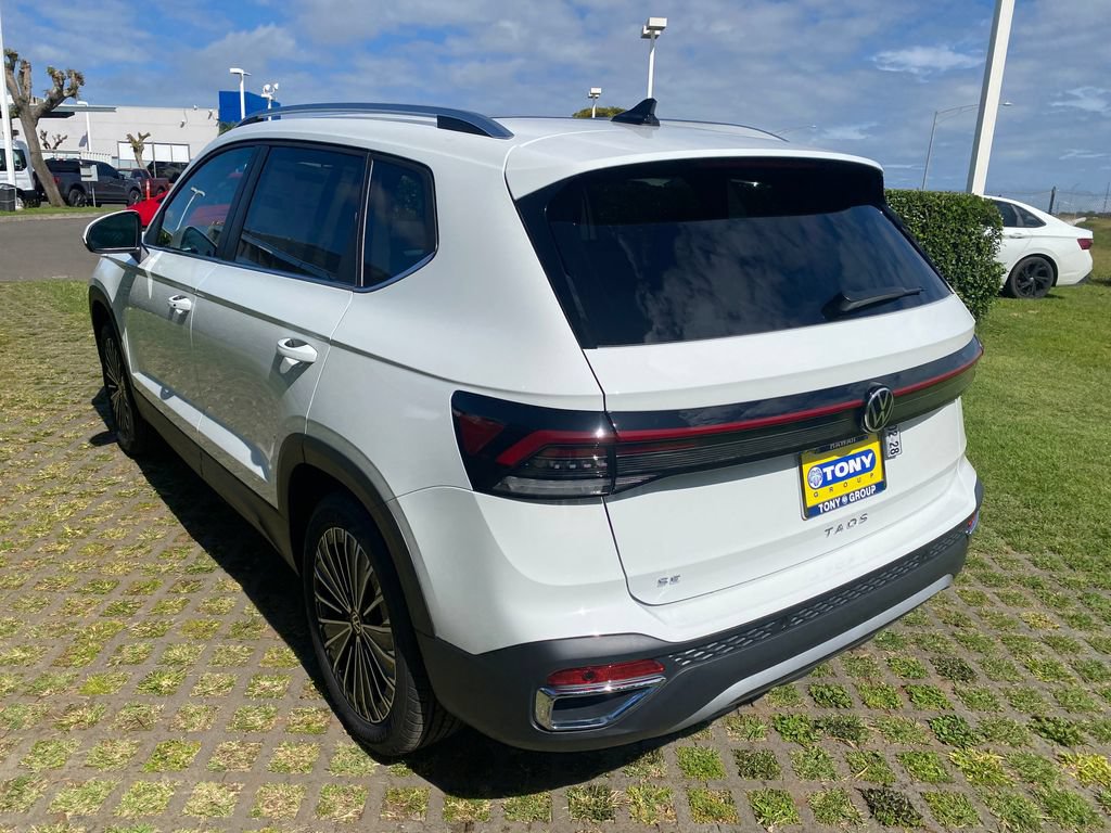 New 2026 Volkswagen Taos SE FWD image 23