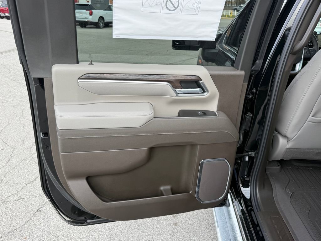 New 2026 GMC Sierra 2500 SLT w/ SLT Premium Package image 20