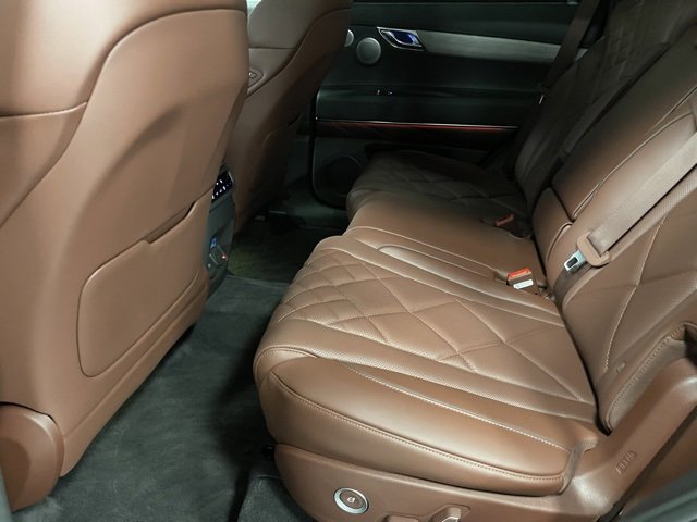 New 2025 Genesis GV80 3.5T Prestige image 23