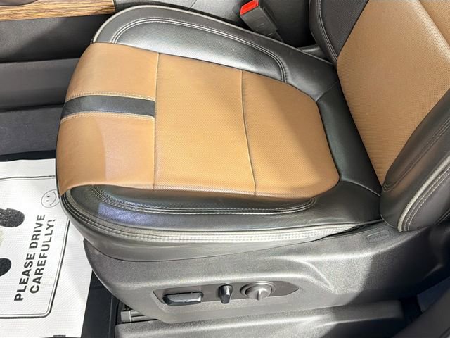 Used 2021 Chevrolet Silverado 1500 High Country w/ Technology Package image 21