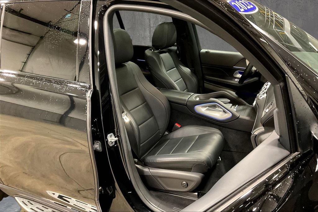 Used 2022 Mercedes-Benz GLS 450 4MATIC image 29