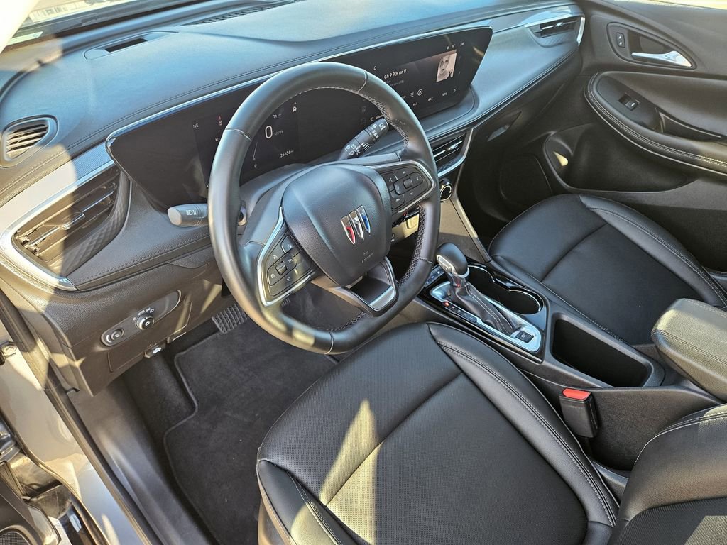 Used 2024 Buick Encore GX Sport Touring image 18