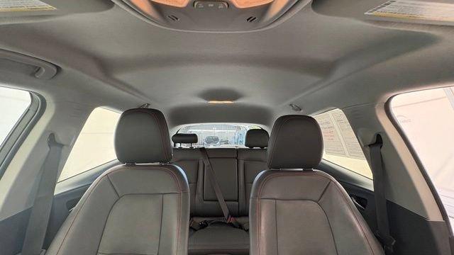 Used 2017 Chevrolet Bolt Premier w/ Driver Confidence II Package FWD image 27
