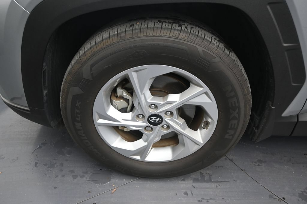 Used 2024 Hyundai Tucson SEL FWD image 9
