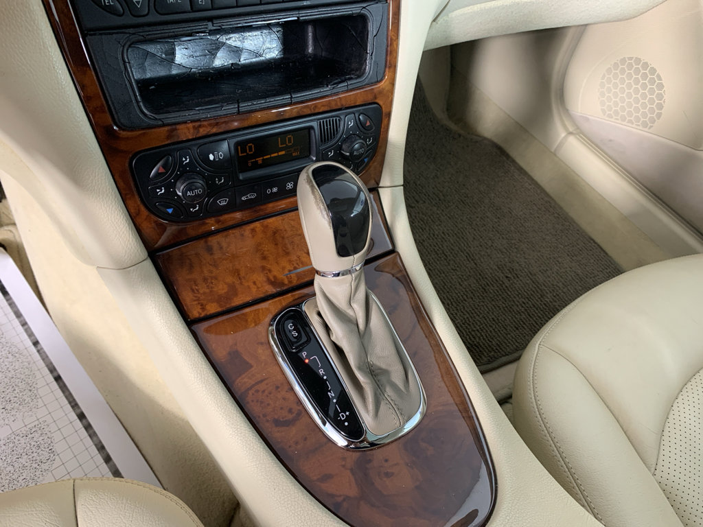 Used 2004 Mercedes-Benz CLK 500 Coupe image 25