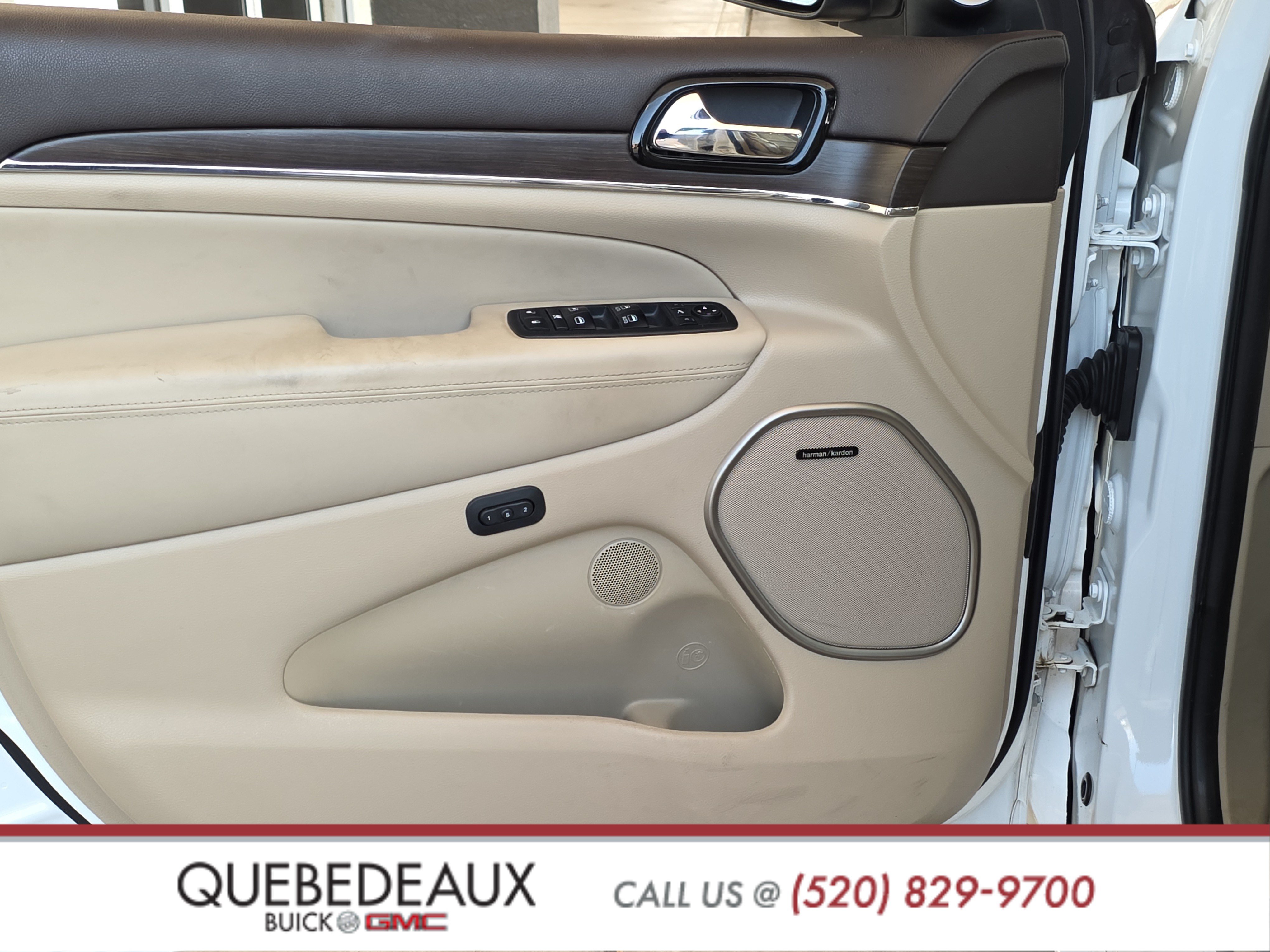 Used 2020 Jeep Grand Cherokee Overland AWD/4WD image 9