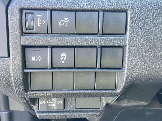 Used 2024 Toyota Tacoma SR image 18