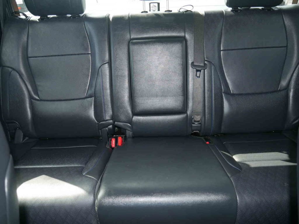 Used 2024 Toyota Tundra Platinum AWD/4WD image 38