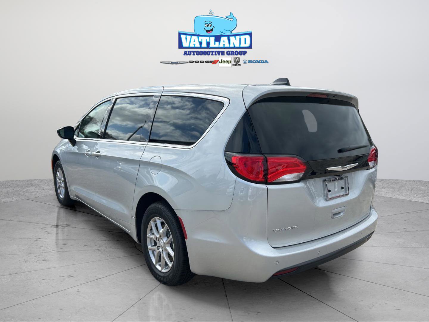 New 2026 Chrysler Voyager LX image 3