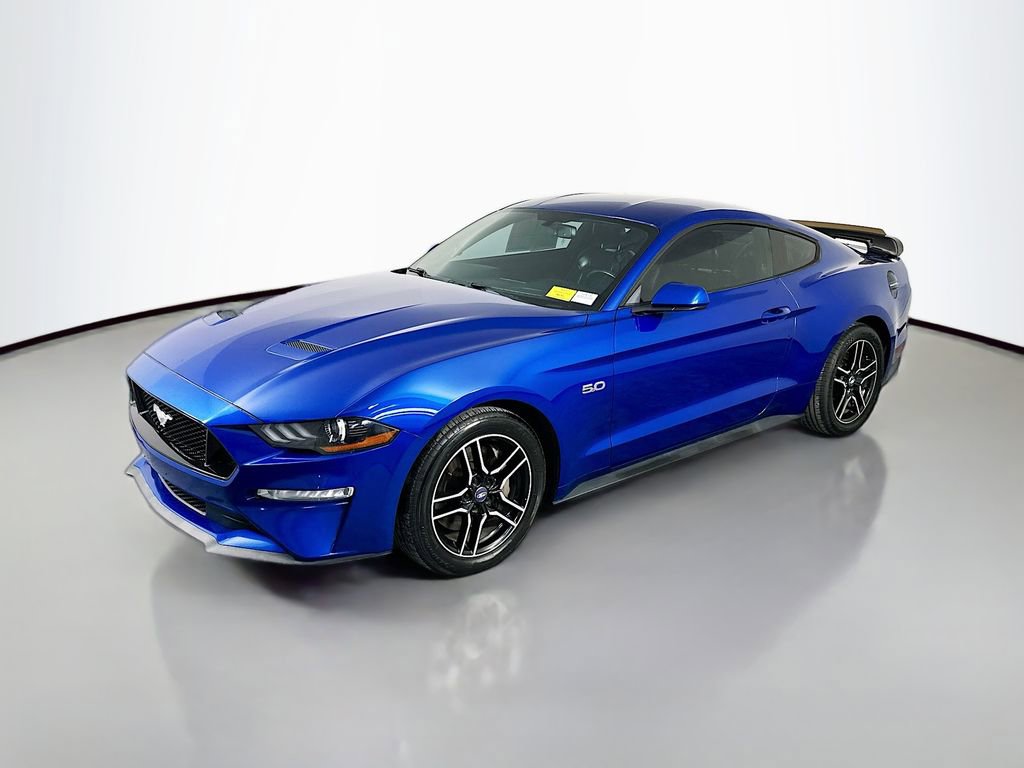 Used 2018 Ford Mustang GT RWD image 3