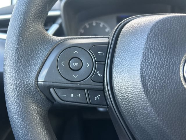 Used 2025 Toyota Corolla LE FWD image 20
