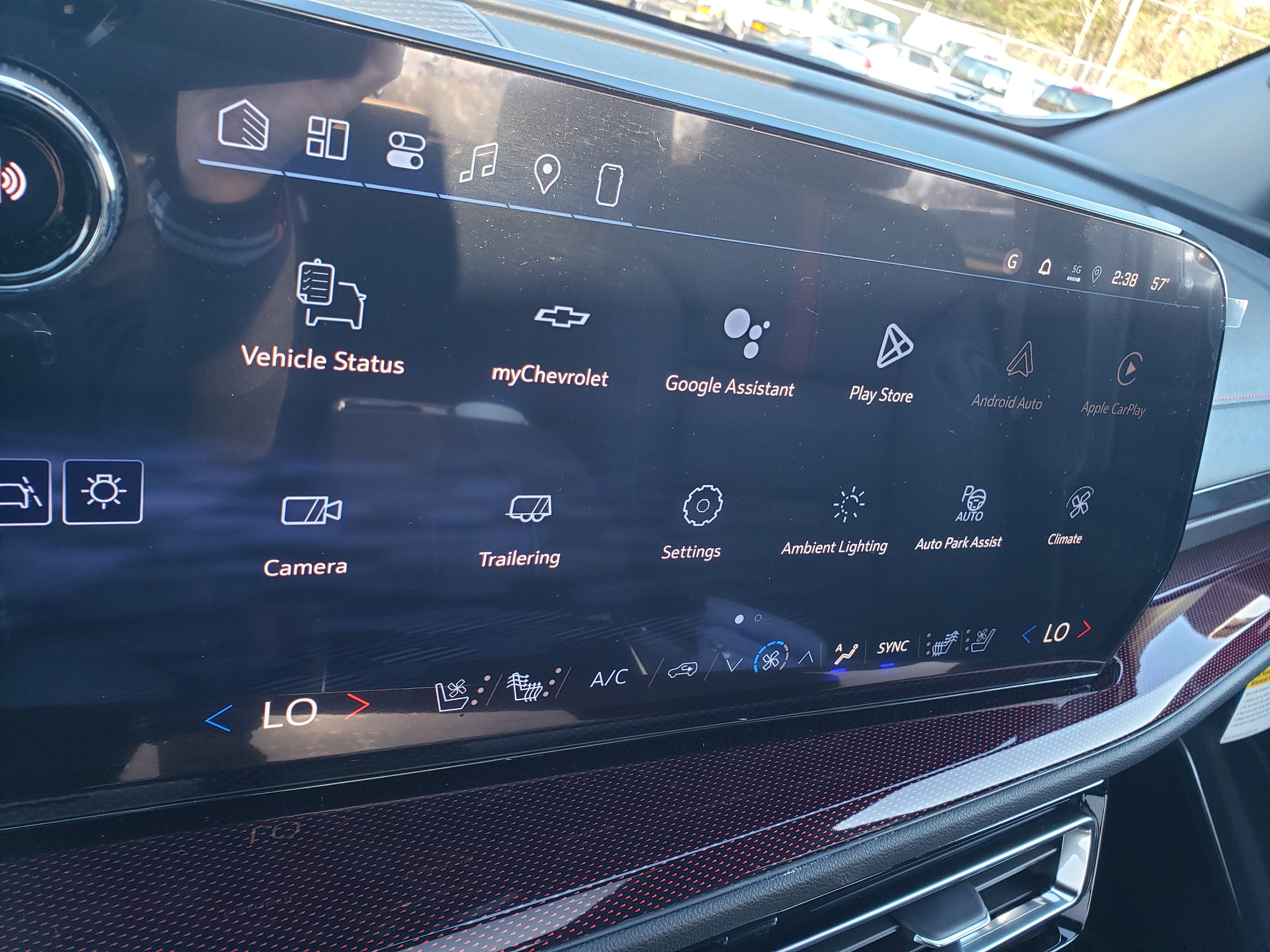 New 2026 Chevrolet Traverse RS w/ LPO, Floor Liner Package image 24