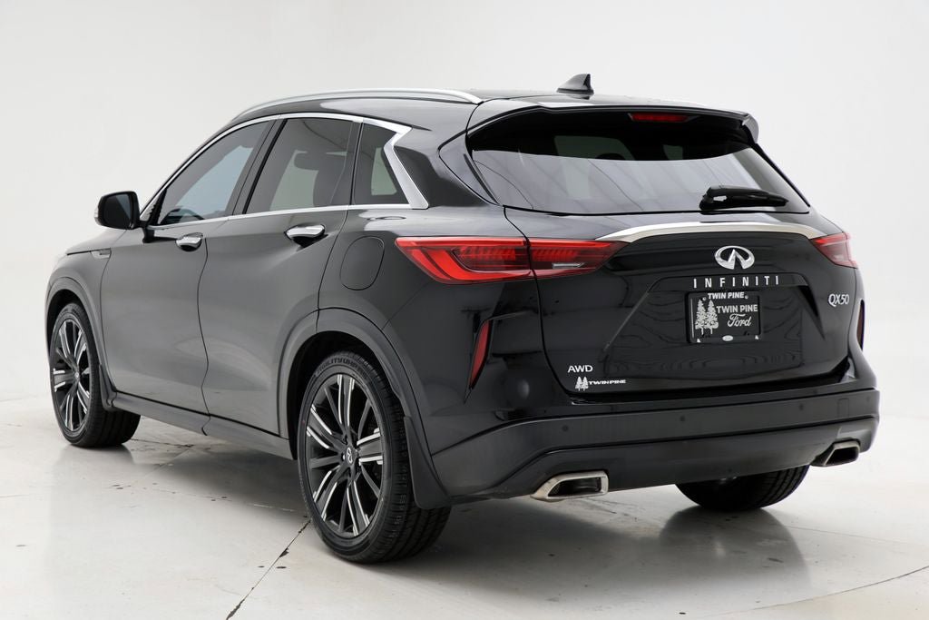 Used 2021 INFINITI QX50 Luxe w/ Appearance Package image 7