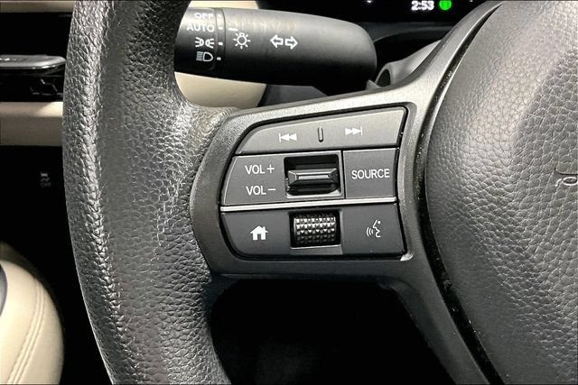 Used 2024 Honda HR-V LX image 11