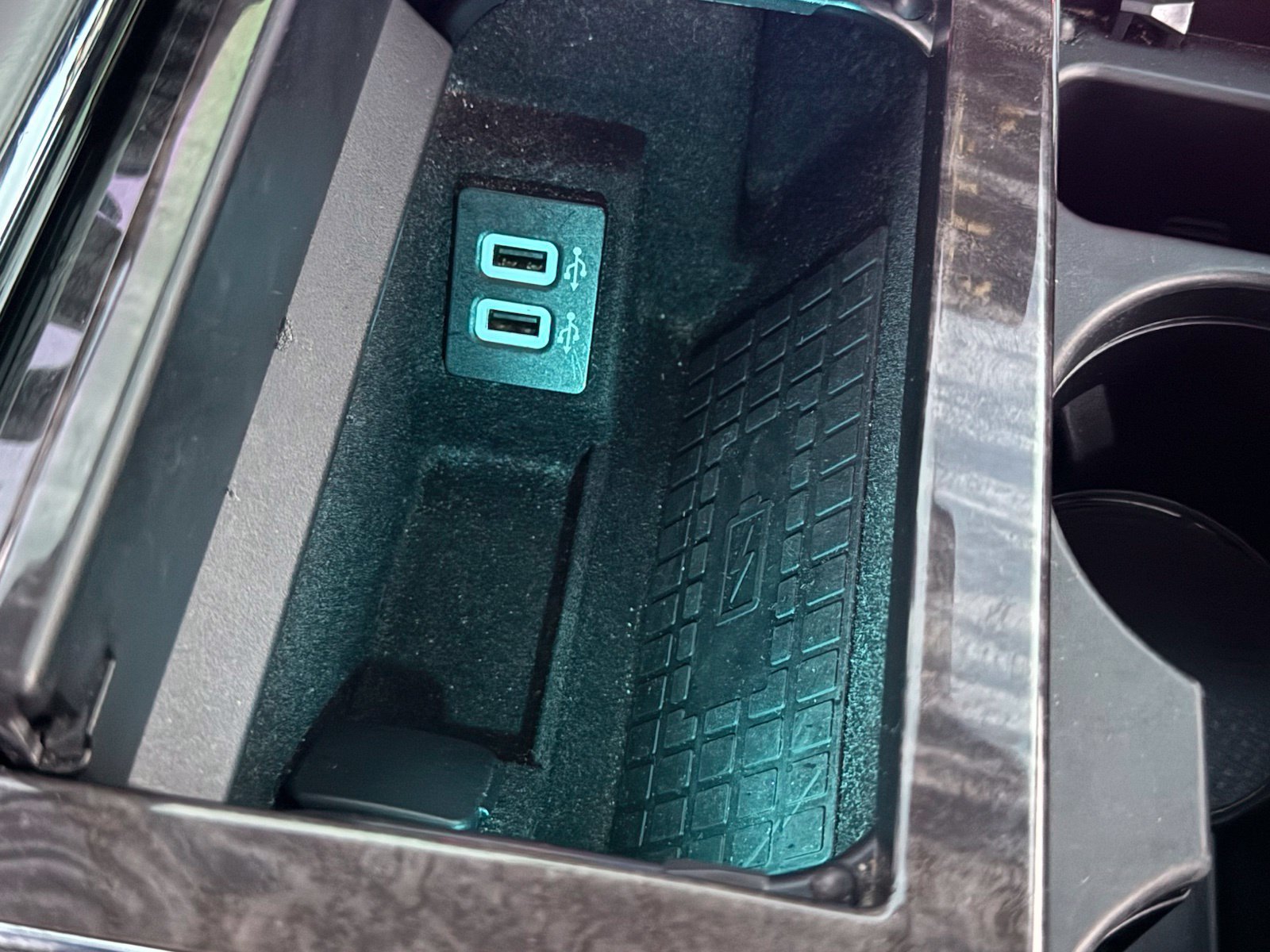 Used 2018 Lincoln Navigator Select RWD image 32