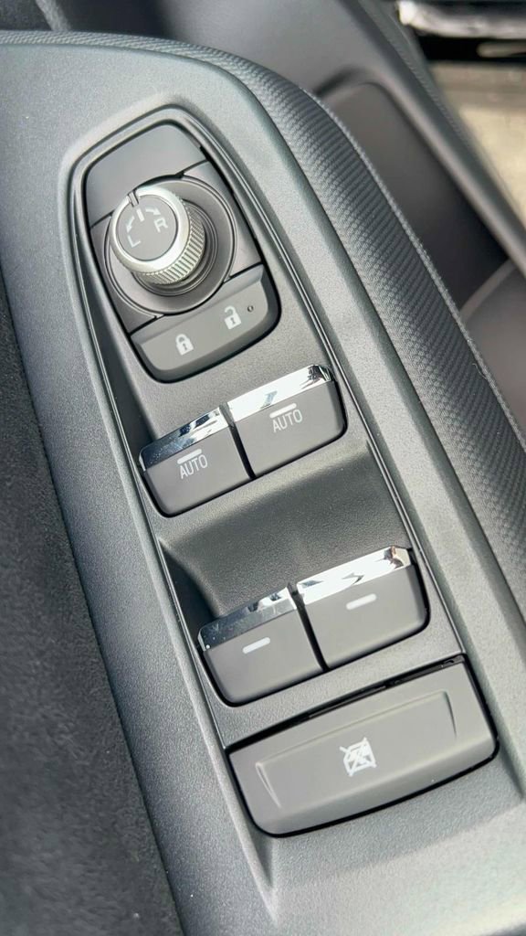 New 2025 Subaru Forester Touring w/ Touring Package image 26
