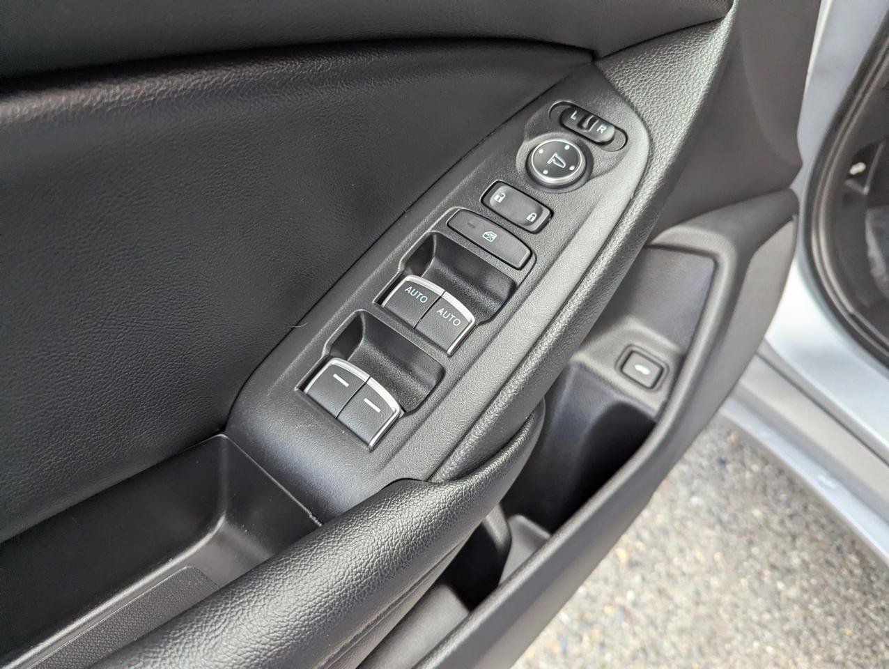 Used 2021 Honda Accord Sport image 10