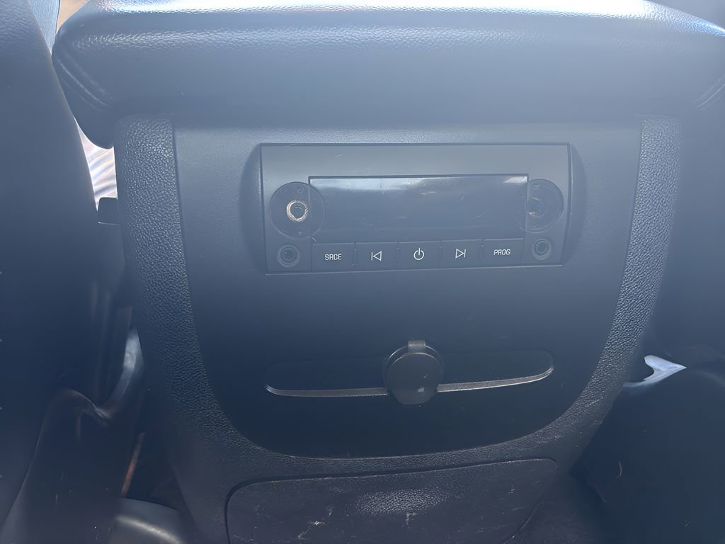 Used 2008 GMC Sierra 3500 SLT w/ Convenience Package AWD/4WD image 26